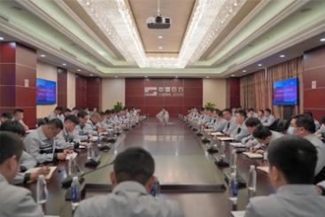 中國(guó)巨石召開新一屆新晉科級(jí)干部集體談話會(huì)