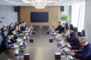 江西省委副書(shū)記、贛州市委書(shū)記吳忠瓊到中國(guó)巨石考察